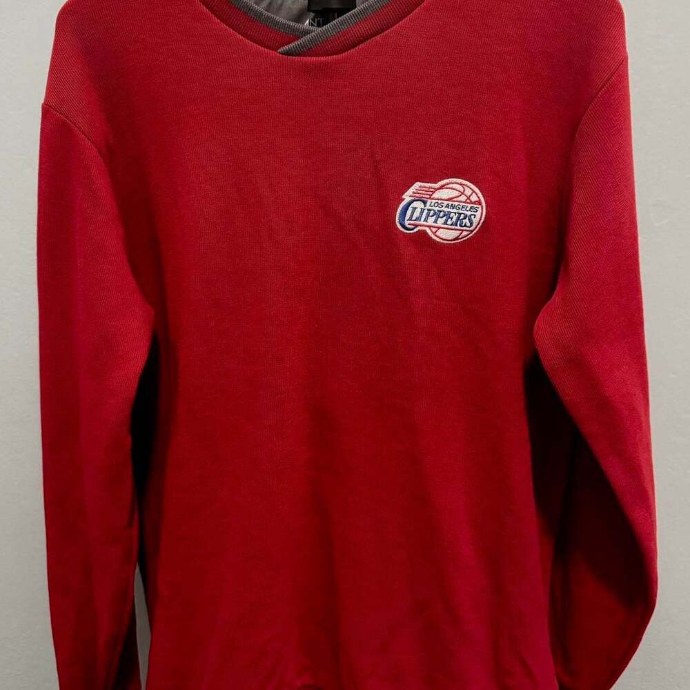 Antigua Los Angeles Clippers V-Neck Crewneck Sweatshirt Red